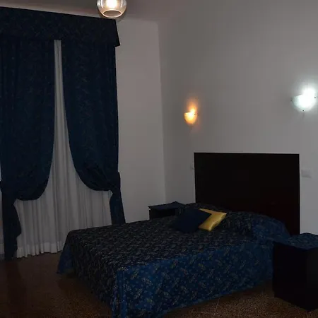 Ines Downtown Bed & Breakfast